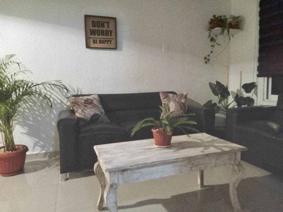 Cozy Townhouse In Great Location Apartment Cancún Exterior foto